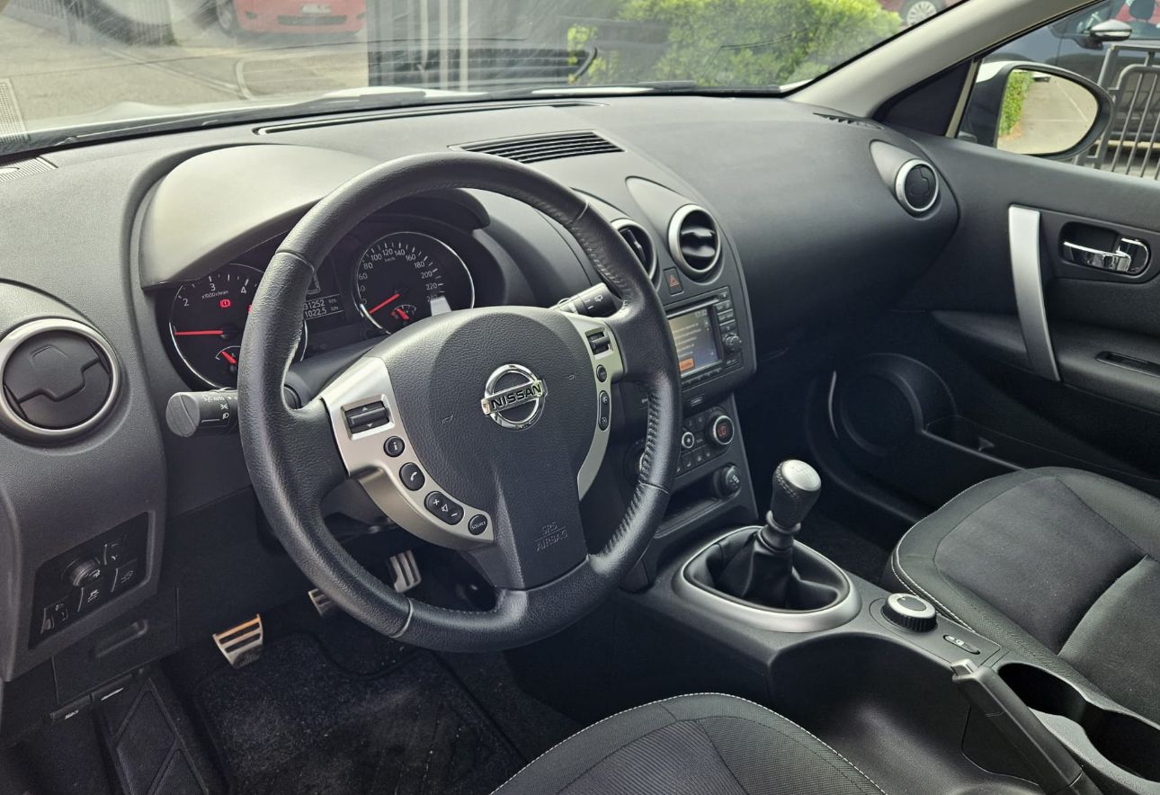 Nissan QASHQAI 4x4 N-TEC 1600 cc