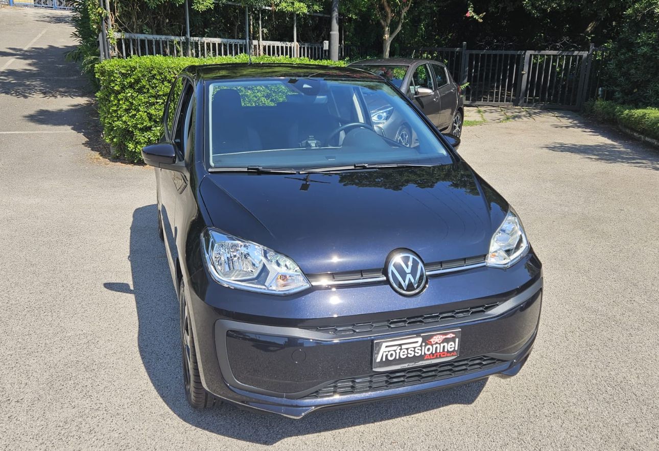 Volkswagen UP ACTIVE 1000 cc