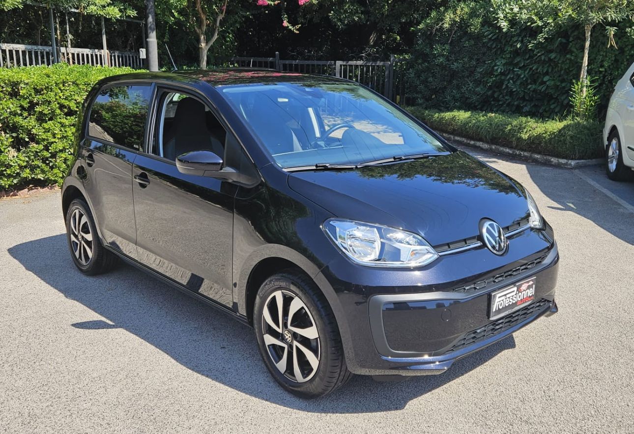 Volkswagen UP ACTIVE 1000 cc