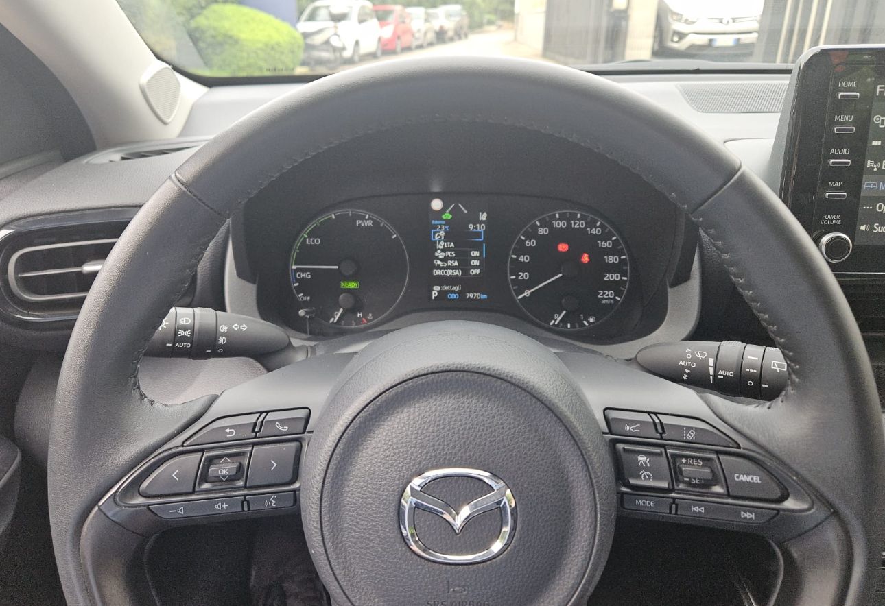 Mazda 2 HYBRID CENTRE - LINE 1500 cc