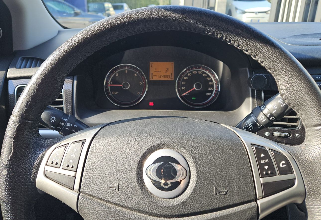 SSANGYONG KORANDO E-XDi 2000 cc