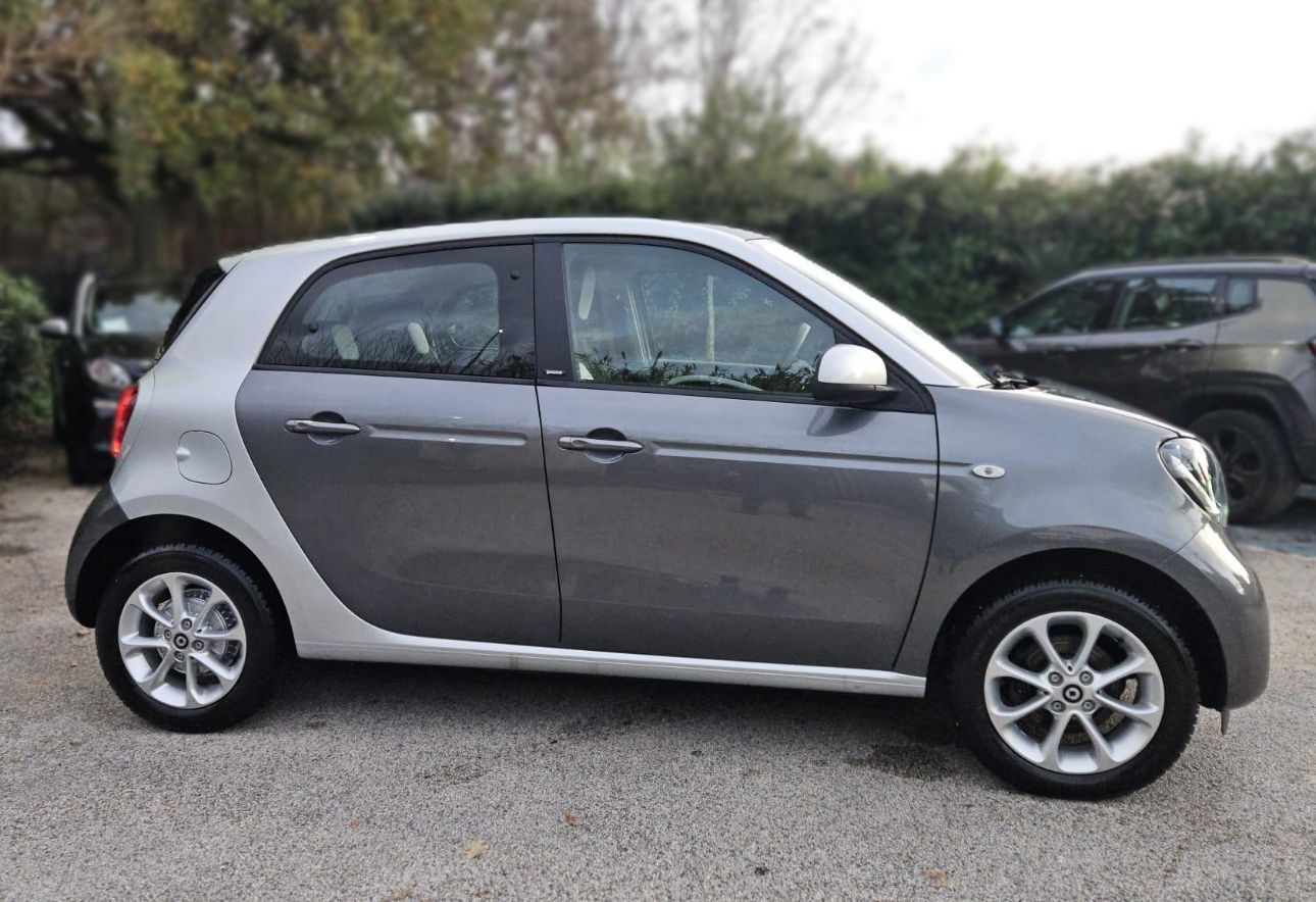 Smart forfour PASSION CABRIO 1000 cc