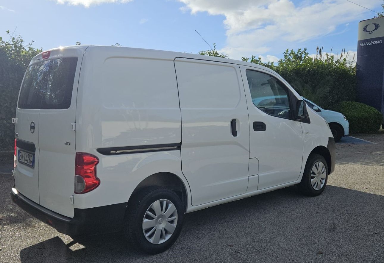 Nissan NV 200 dci 1500 cc