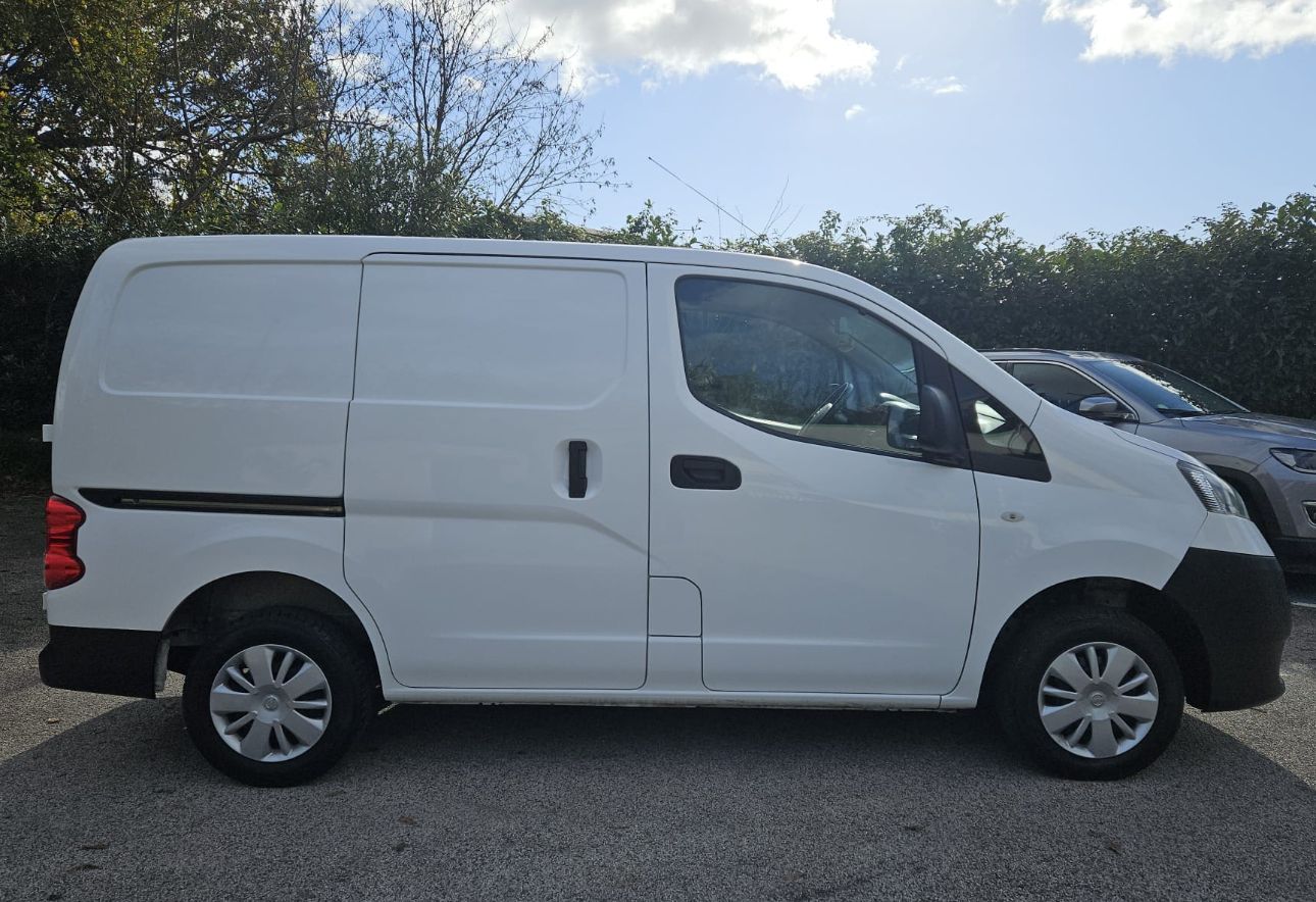 Nissan NV 200 dci 1500 cc