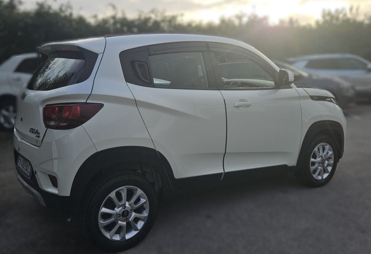 MAHINDRA KUV 100 NXT K6+ 1200 cc