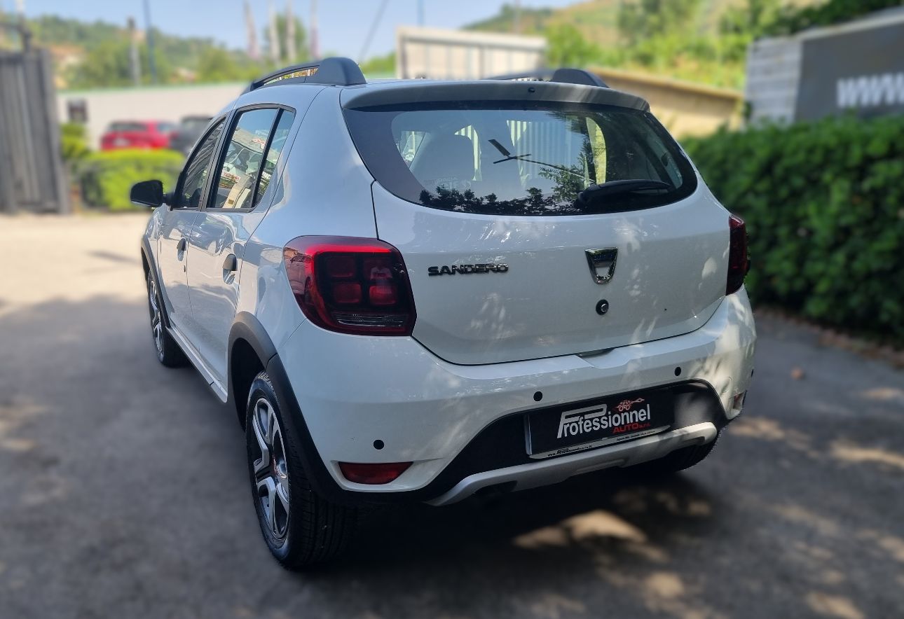 Dacia SANDERO STEPWAY 1000 cc