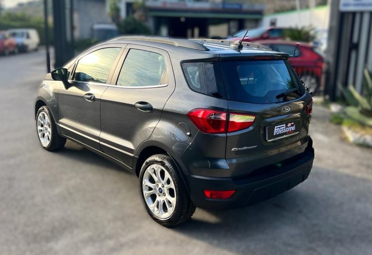 Ford ECOSPORT TITANIUM