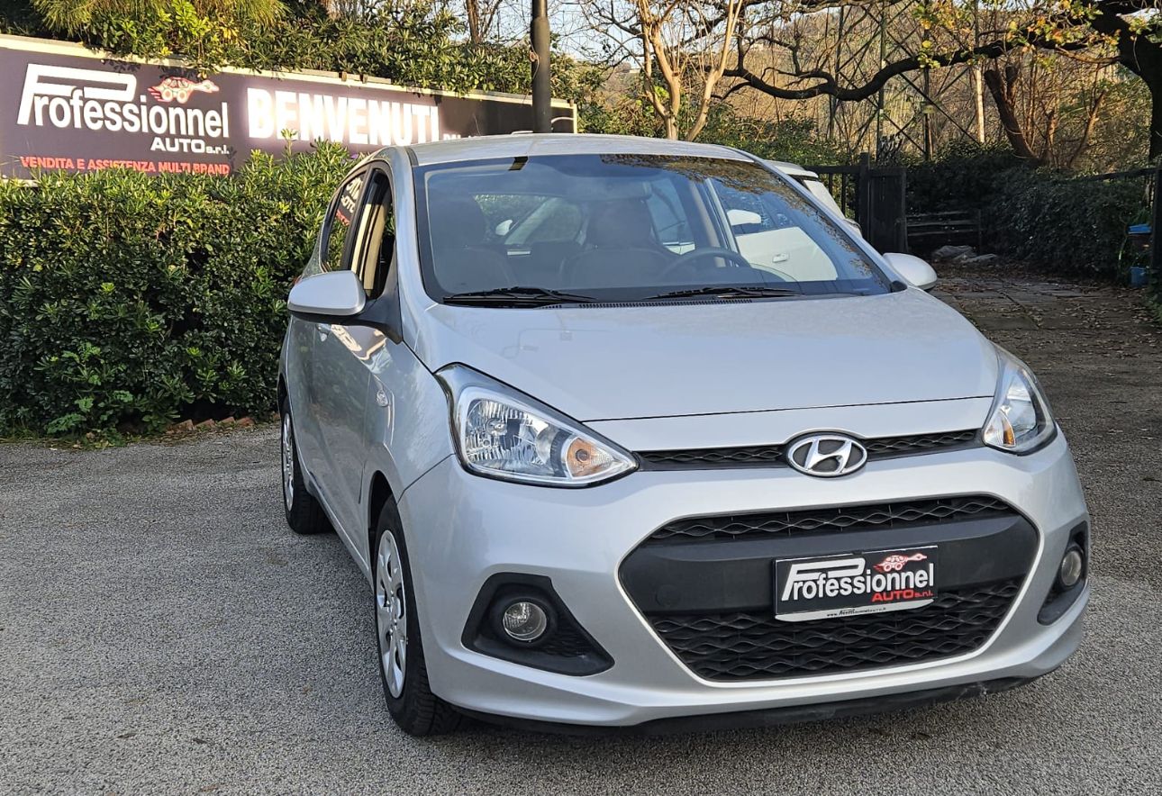 Hyundai i10 classic 1000 cc