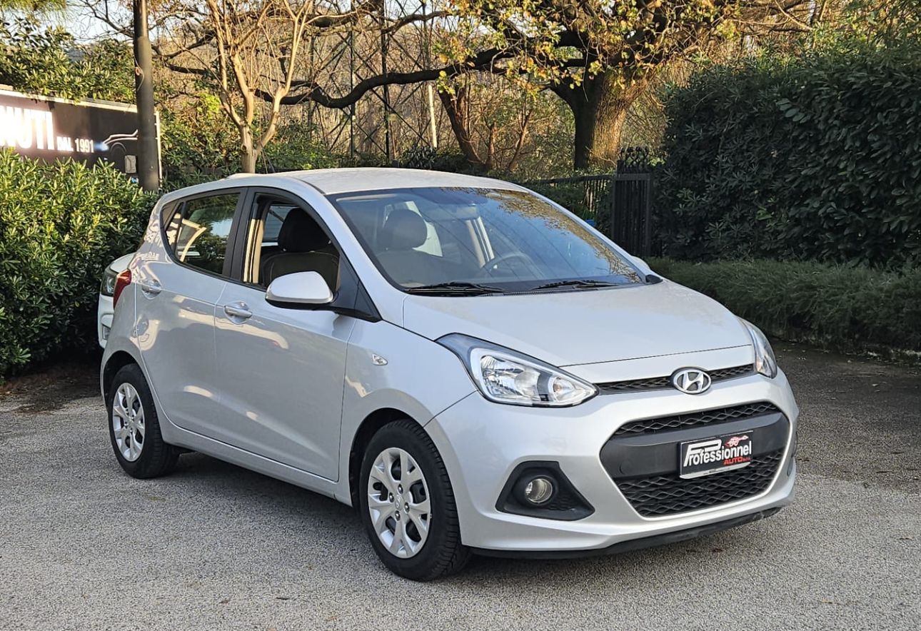 Hyundai i10 classic 1000 cc