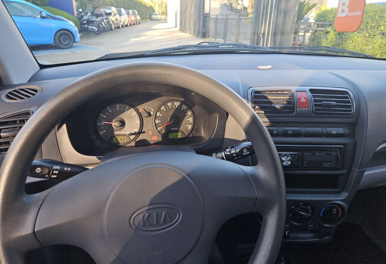 Kia PICANTO URBAN 1000 cc