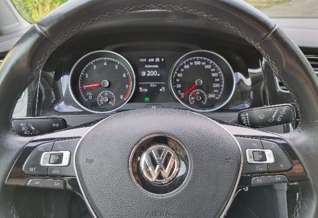 Volkswagen GOLF VII SOUND EDITION 1000 cc